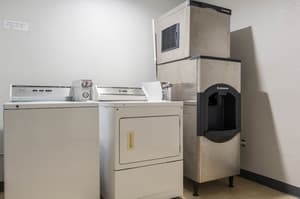 thumbnail: Laundry room