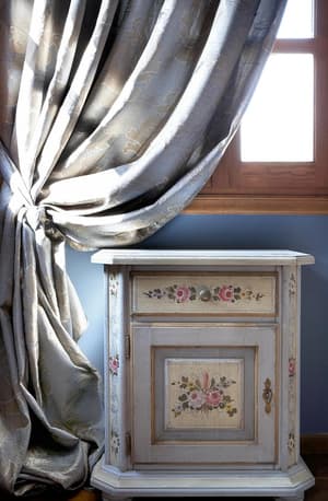 thumbnail: Interior