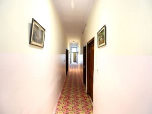 thumbnail: Hallway