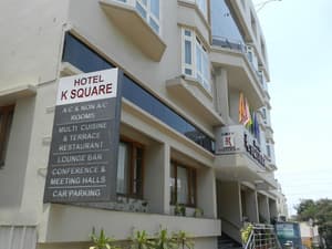thumbnail: Exterior detail