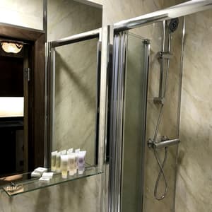 thumbnail: Bathroom shower