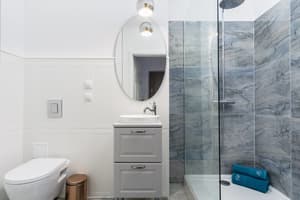 thumbnail: Bathroom