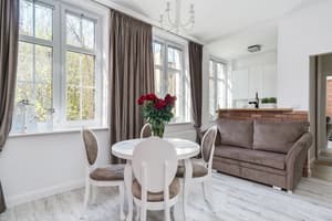 thumbnail: Living area