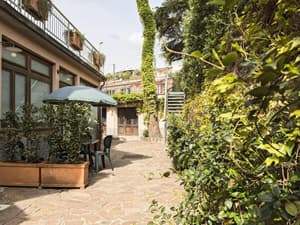 thumbnail: General view