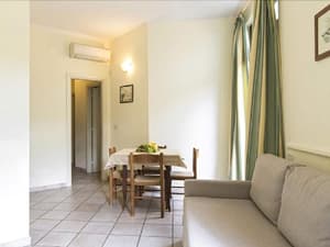 thumbnail: General view
