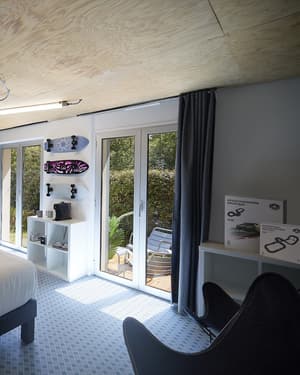 thumbnail: Room