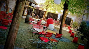 thumbnail: Restaurant