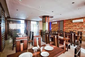 thumbnail: Restaurant