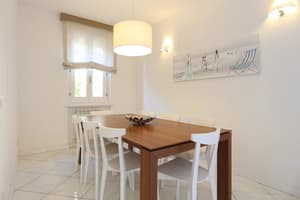 thumbnail: Interior