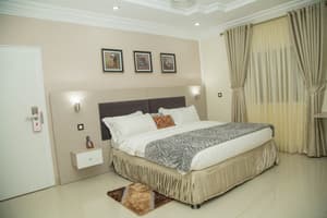 thumbnail: Room