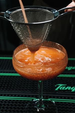 thumbnail: Bar (on property)
