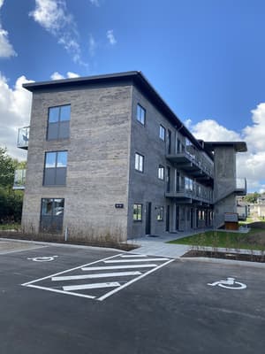 thumbnail: Front of property