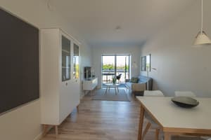 thumbnail: In-room dining