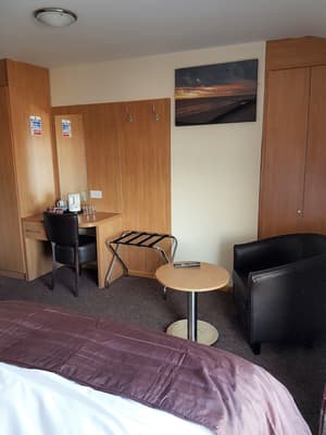 thumbnail: Room