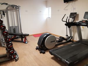 thumbnail: Gym