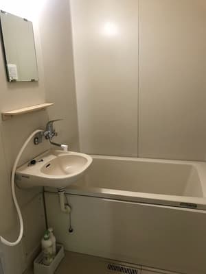 thumbnail: Bathroom