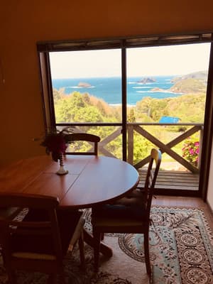 thumbnail: In-room dining