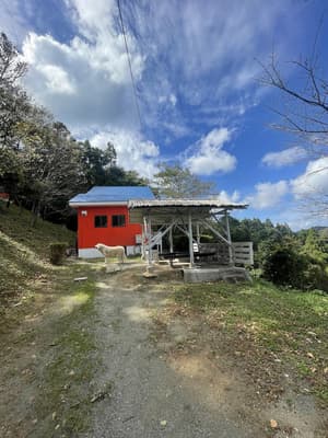 thumbnail: Exterior