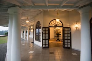 thumbnail: Exterior