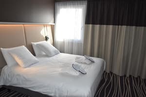 thumbnail: Room