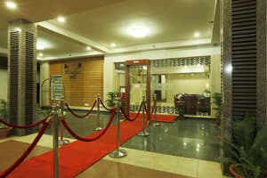 thumbnail: Property entrance