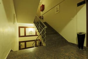 thumbnail: Staircase