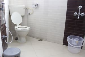thumbnail: Bathroom