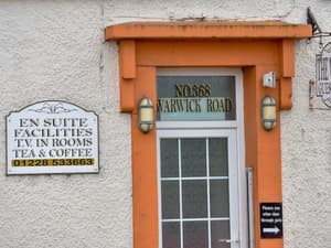 thumbnail: Exterior