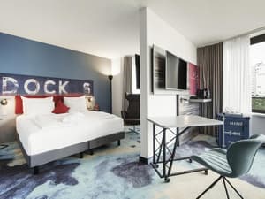 thumbnail: Room