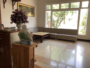 thumbnail: Reception hall
