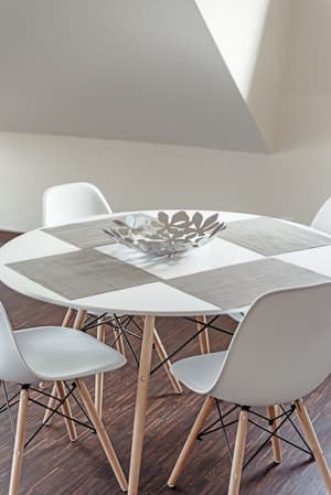 thumbnail: In-room dining