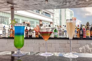 thumbnail: Poolside bar