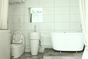 thumbnail: Bathroom