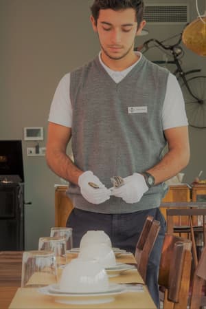 thumbnail: Restaurant