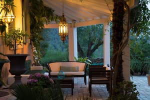 thumbnail: Interior