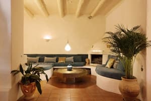 thumbnail: Interior