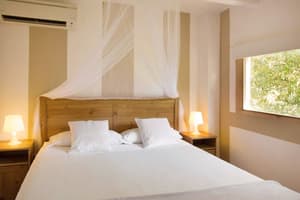 thumbnail: Interior