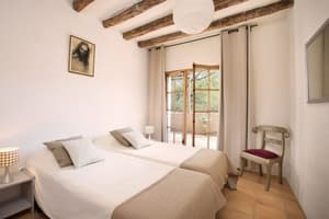 thumbnail: Interior