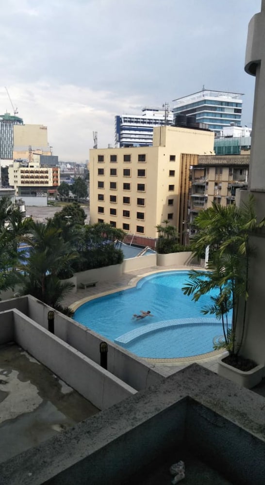 Rooftop pool