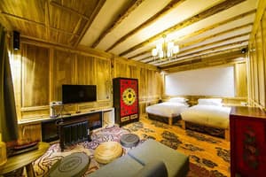 thumbnail: Room