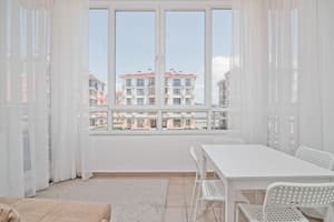thumbnail: Balcony