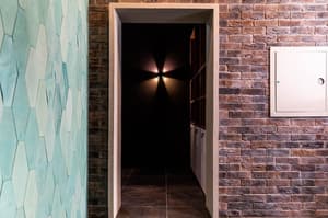 thumbnail: Hallway