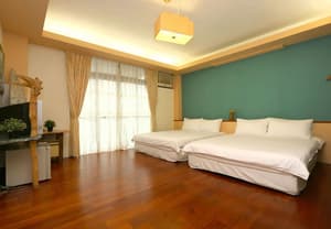 thumbnail: Room