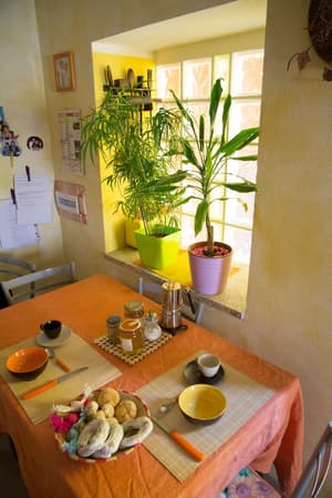 thumbnail: Breakfast area