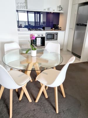 thumbnail: Dining room