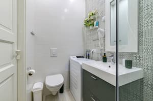 thumbnail: Bathroom