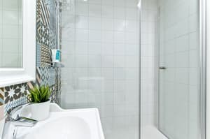 thumbnail: Bathroom shower