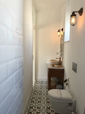 thumbnail: Bathroom