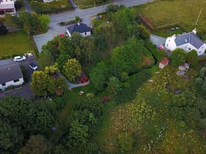 thumbnail: Property grounds