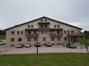 thumbnail: Front of property